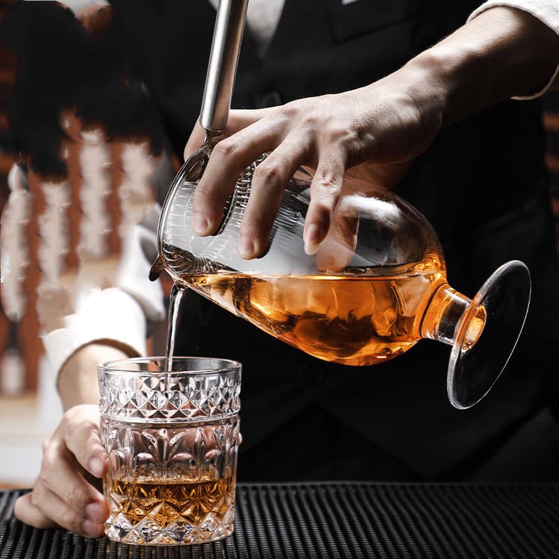 Tall Crystal Cocktail Mixing Glass for Bartenders