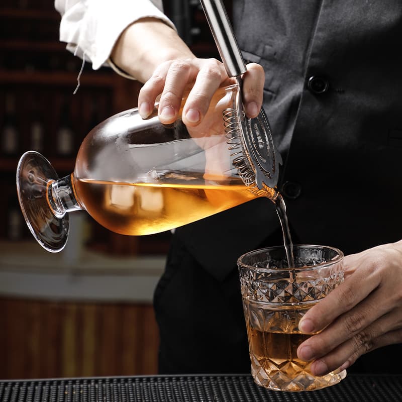 Tall Crystal Cocktail Mixing Glass for Bartenders