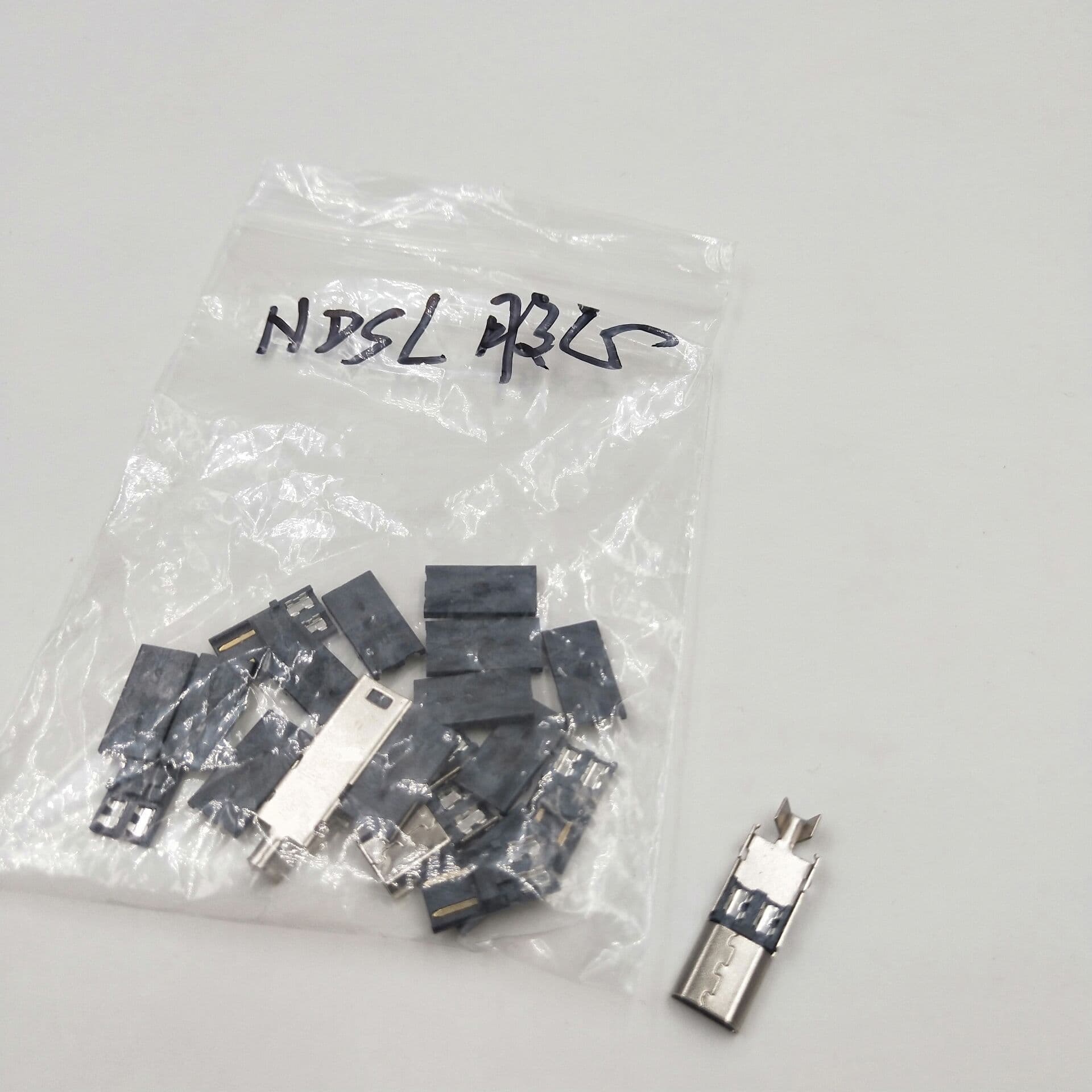 USB NDS Lite Charging Cable — Black
