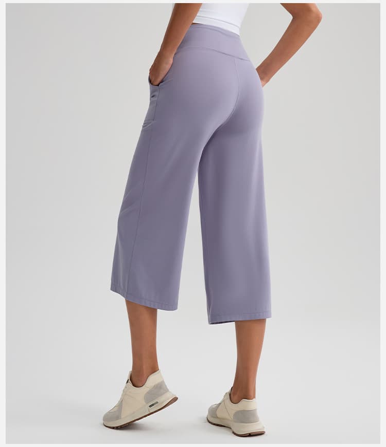 New Comfortable Loose-fit Yoga Capri Pants For Women