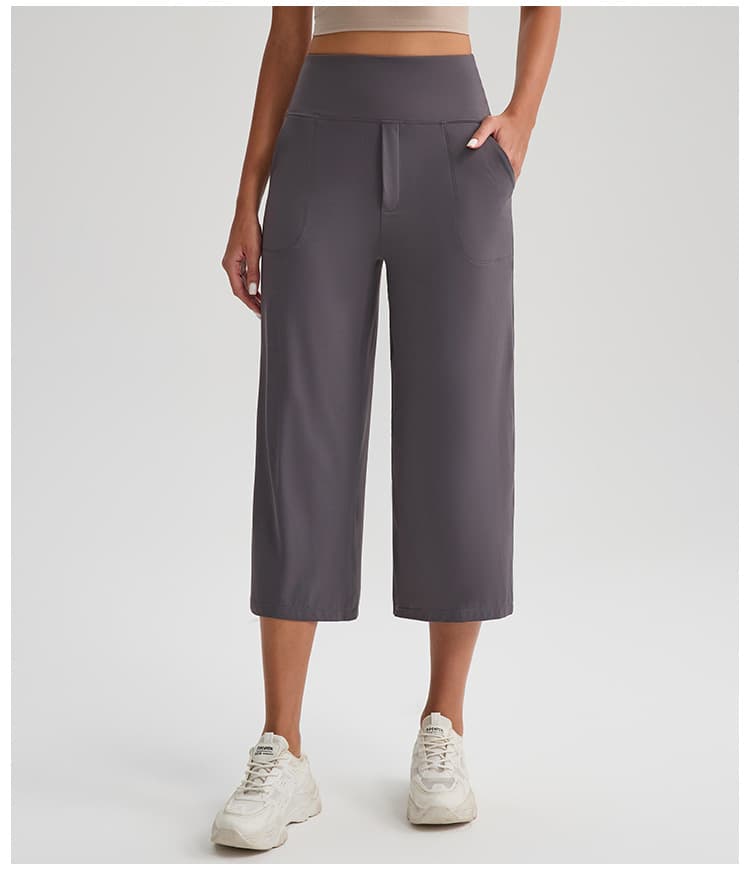 New Comfortable Loose-fit Yoga Capri Pants For Women
