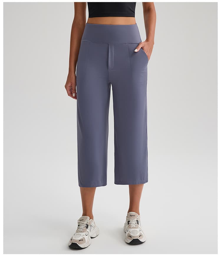 New Comfortable Loose-fit Yoga Capri Pants For Women