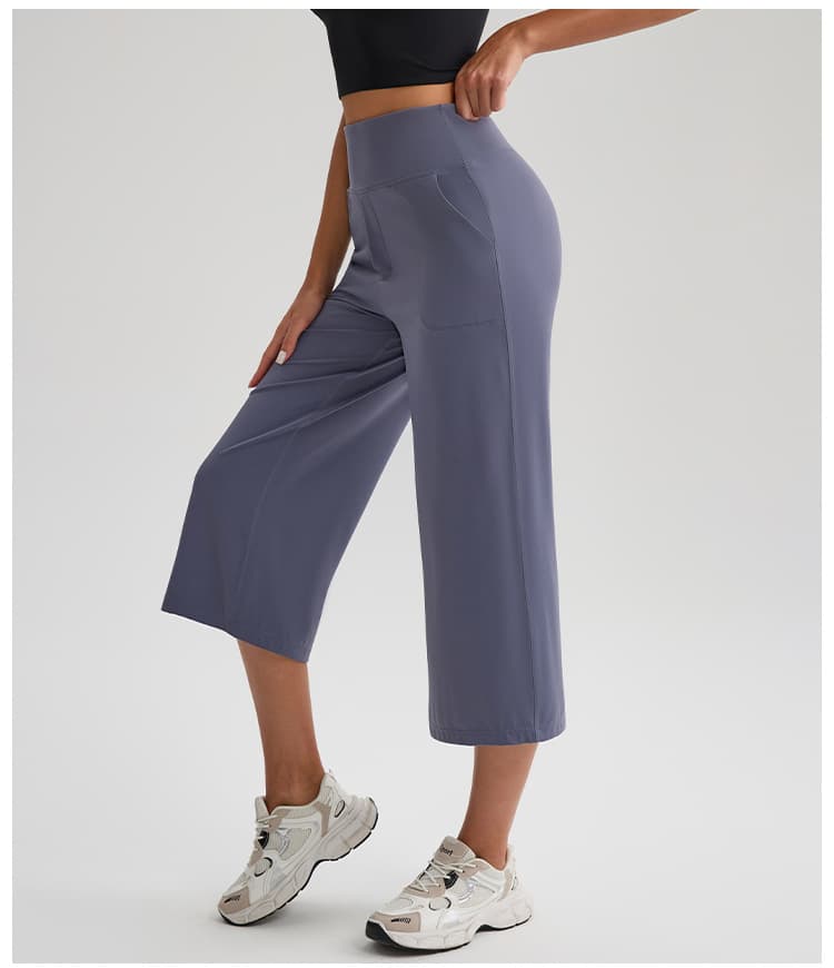New Comfortable Loose-fit Yoga Capri Pants For Women