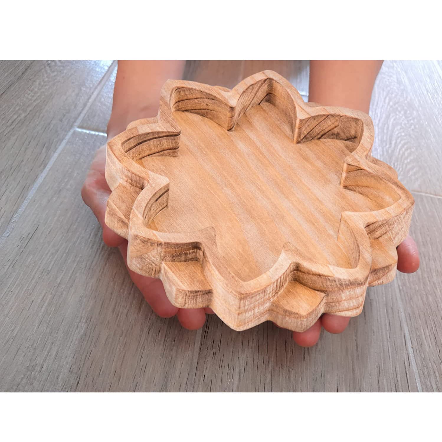 Lotus Shape Wooden Serving Tray for Desktop & Barware