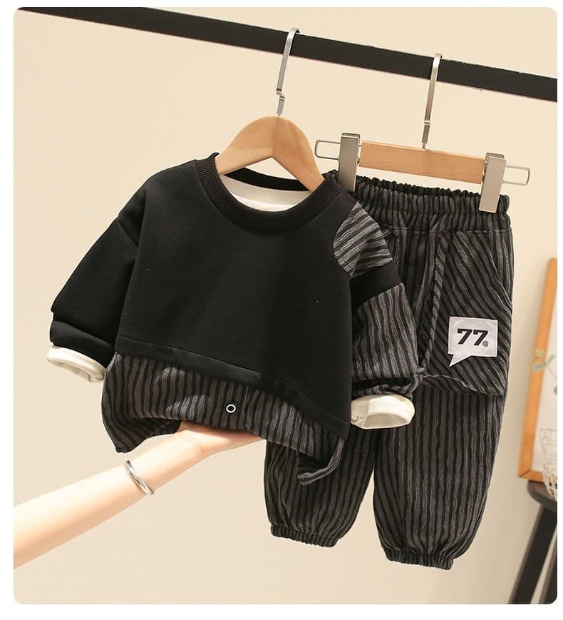 Boys' Striped Two-Piece Casual Hoodie and Pants Set