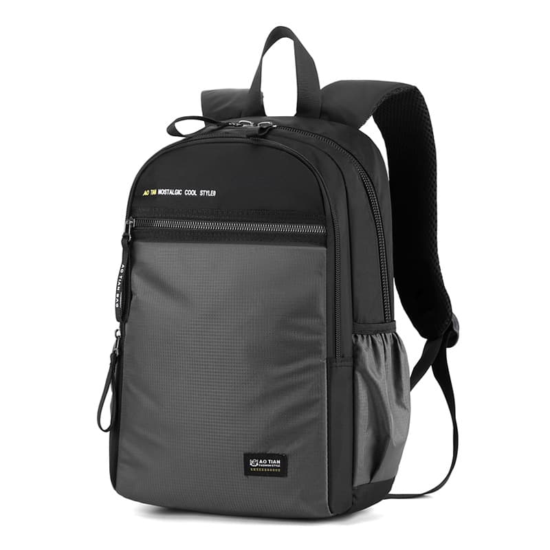 Lightweight Business Backpack Water-resistant Large-capacity Daypack — Gray