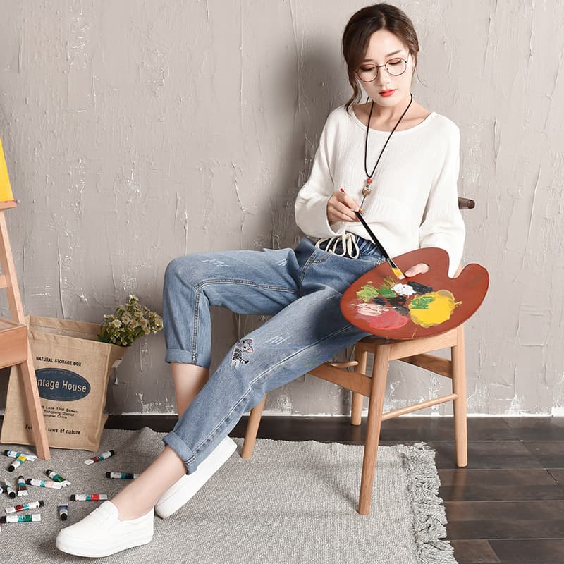Women's Fashion Slim Fit Straight Jeans