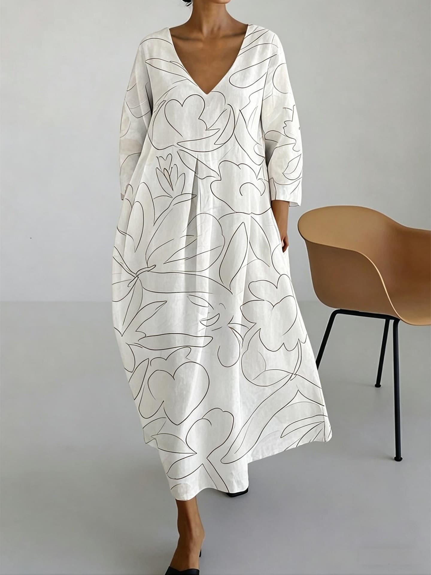 New V-neck Printed Dress