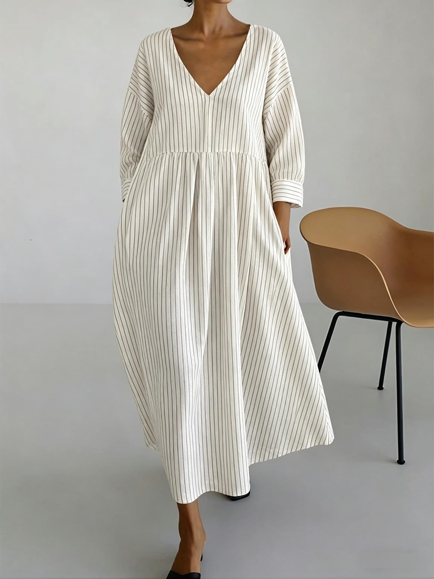 New V-neck Printed Dress