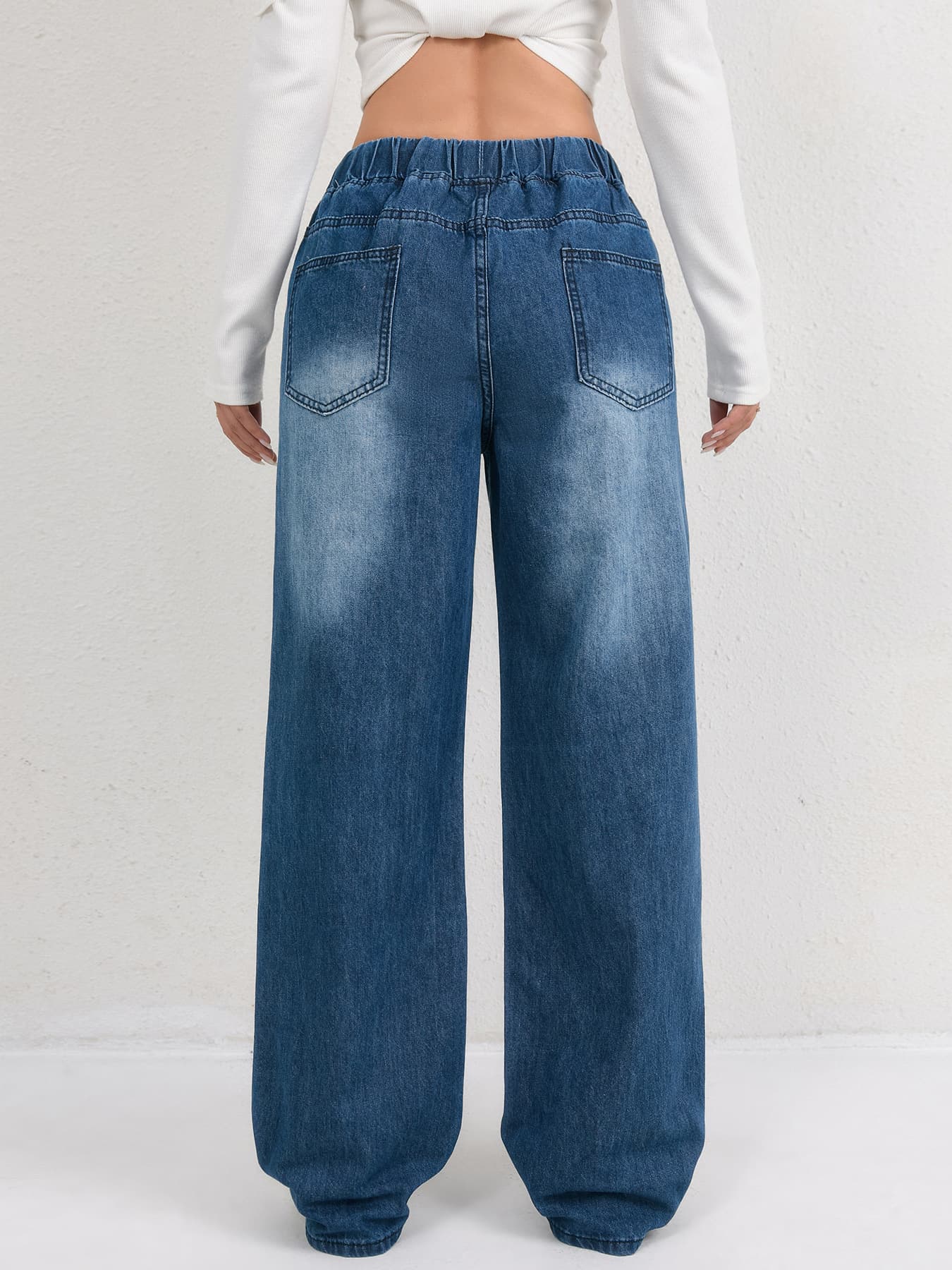 Fashionable Straight-Leg Denim Jeans For Women