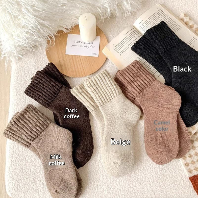 Womens Mid-calf Terry Socks For Fall And Winter